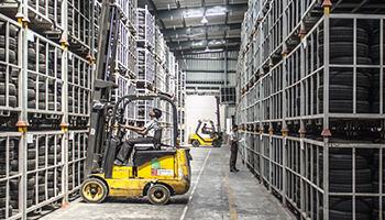 Forklifts Shippingto Pakistan