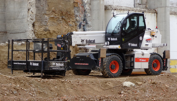 Telehandler Shippingfrom UK to Pakistan at Cheapest Rates