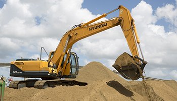 Excavators Shippingfrom UK to Pakistan at Cheapest Rates